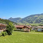 Daire Berndt.1 Fügen