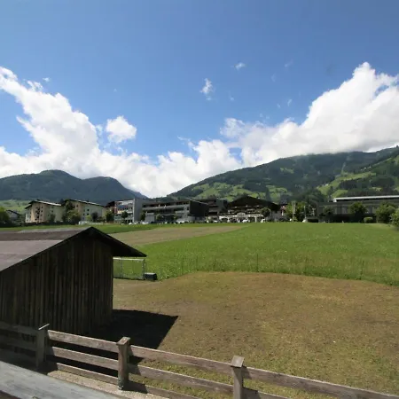 Christian By Interhome フューゲン