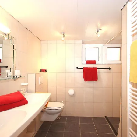 Christian By Interhome フューゲン